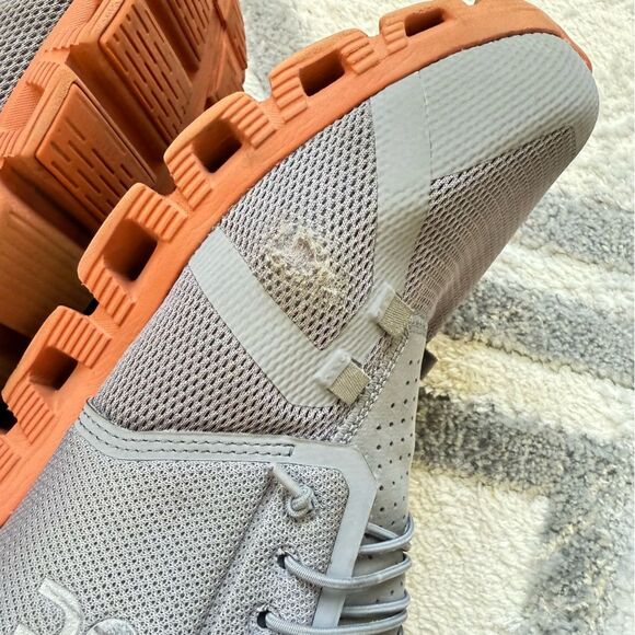 On Running Cloud 5 in Zinc/Canyon 11.5 - Picture 9 of 14